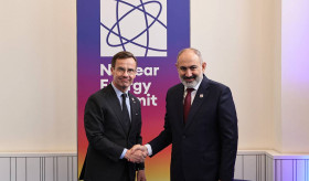 The Prime Minister of Armenia meets with the Prime Minister of Sweden