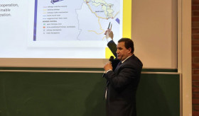 Դեսպան Բալայանի դասախոսությունը Լյուվենի համալսարանում