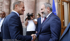 Nikol Pashinyan, Donald Tusk discuss prospects for development of EU-Armenia relations