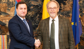 Armenian Ambassador Meets with President of the Belgian Chamber of Representatives