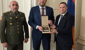 The Belgian Minister of Defense held a meeting with the Ambassador of Armenia