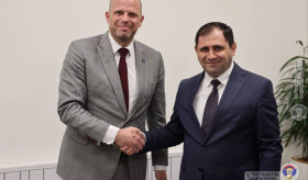 The Minister of Defence of the Republic of Armenia met with the Minister of Defence and Foreign Trade of the Kingdom of Belgium
